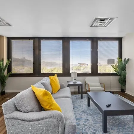 2Br Downtown Apartment With Gym & Deck Pittsburgh Exterior photo