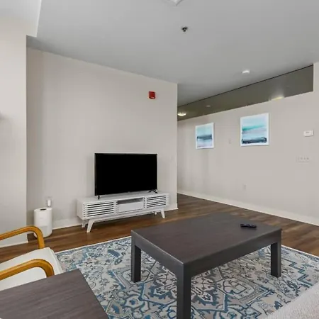 2Br Downtown Apartment With Gym & Deck Pittsburgh Exterior photo